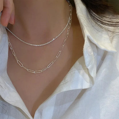 SilvaGlow Necklace – Minimal Sparkling Choker with a Refined Silver Finish
