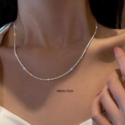SilvaGlow Necklace – Minimal Sparkling Choker with a Refined Silver Finish