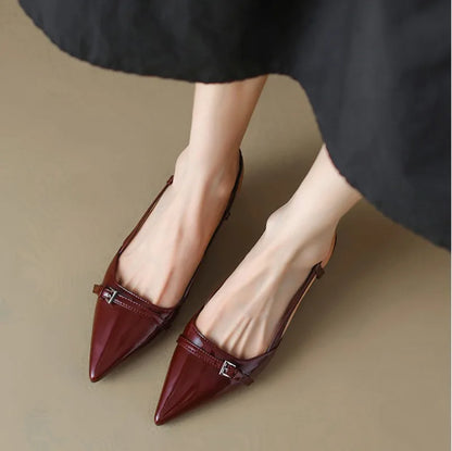 VerniÉlise Heels – Patent Leather Slingback with a Refined Pointed Silhouette and Effortless Summer Comfort